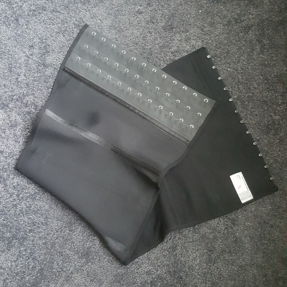 Extreme Curves Latex Waist Trainer/Cincher/Corset